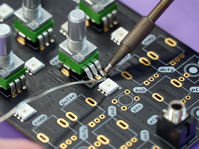 Tajemnice elektryki w klasycznych autach: diagnostyka i naprawa - 1 2025